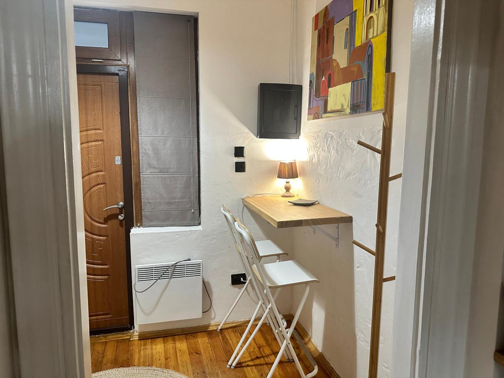 Art Apartment On Kylisha Str Lviv Exteriör bild