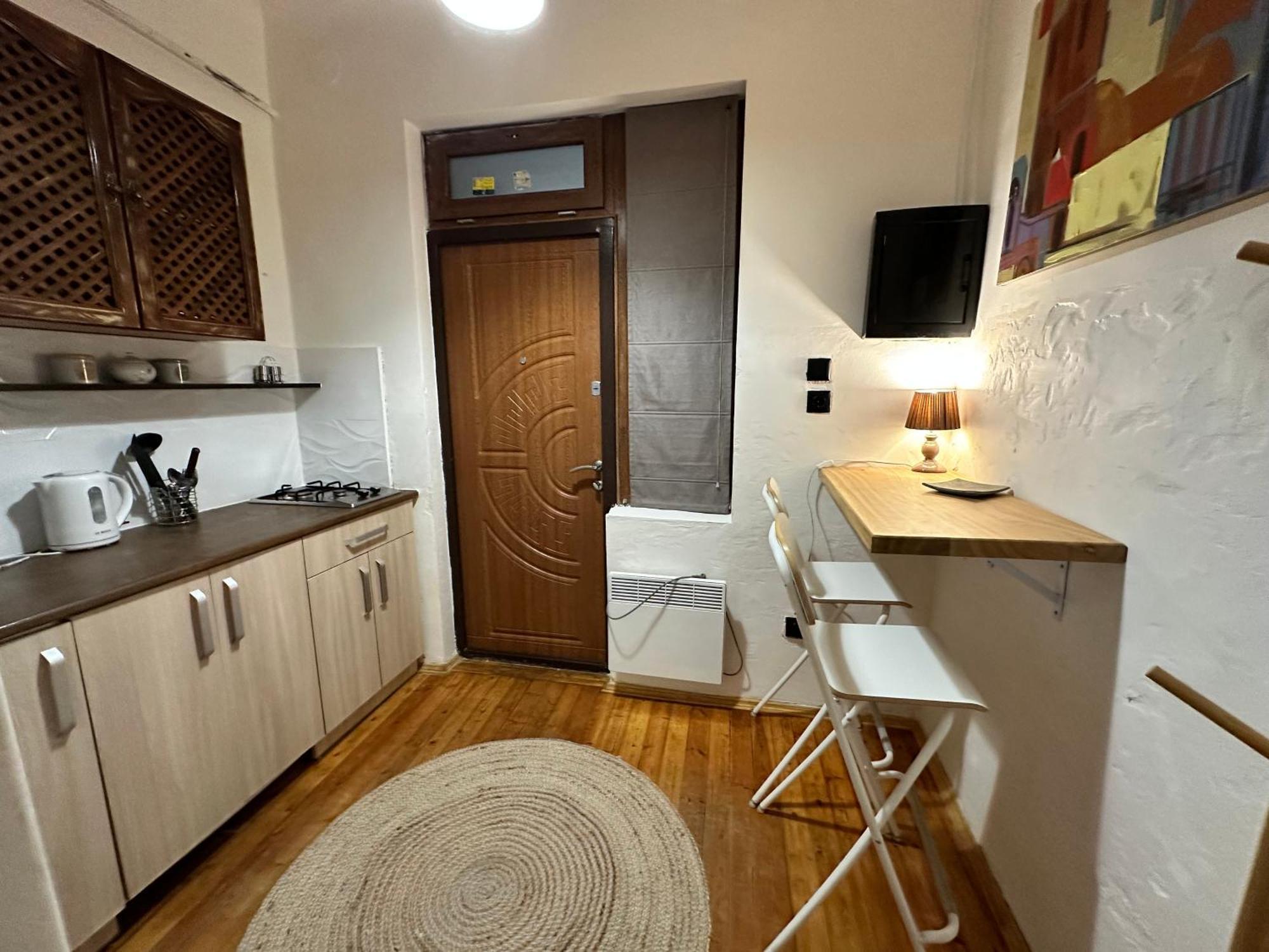 Art Apartment On Kylisha Str Lviv Exteriör bild