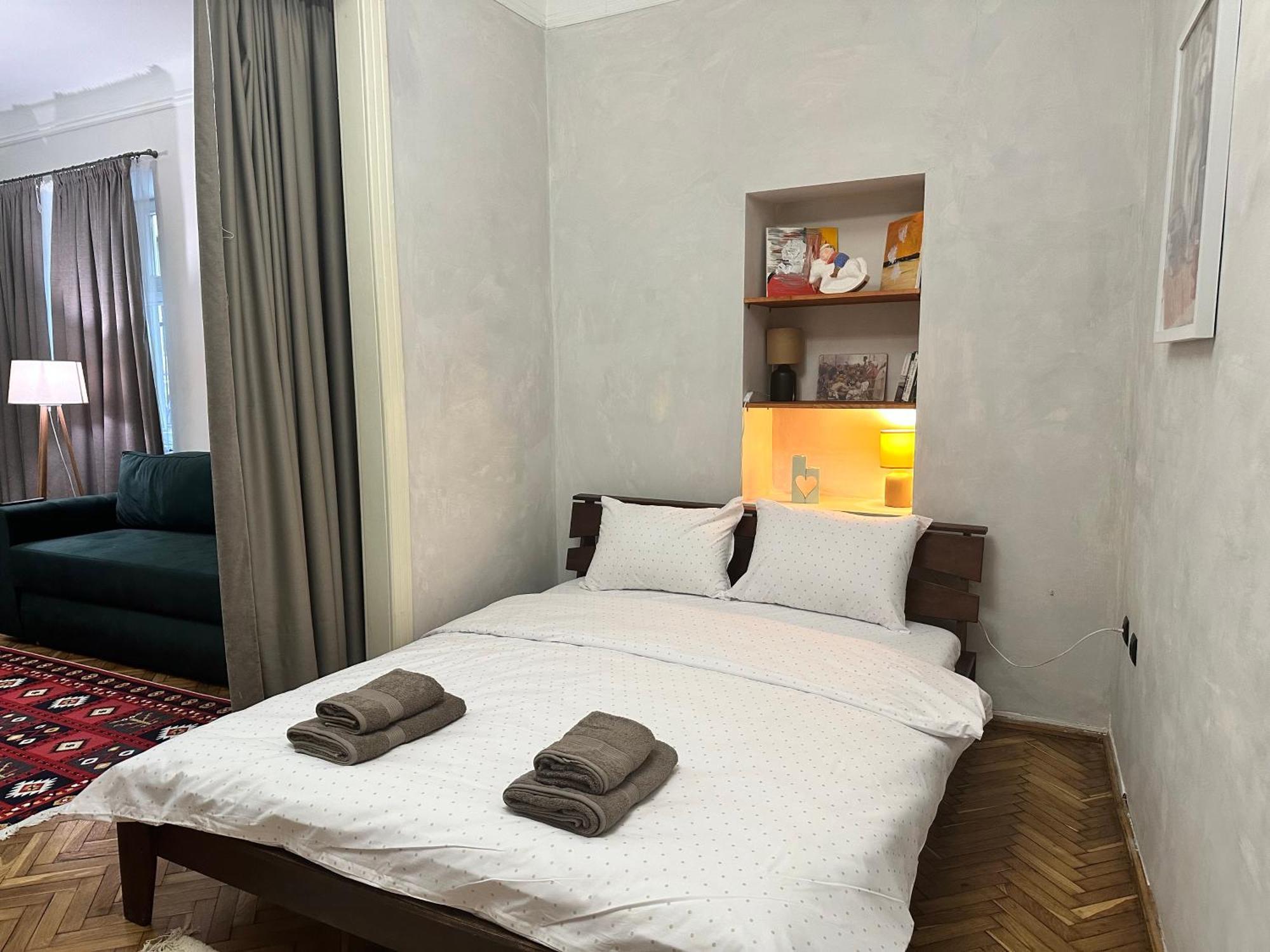 Art Apartment On Kylisha Str Lviv Exteriör bild